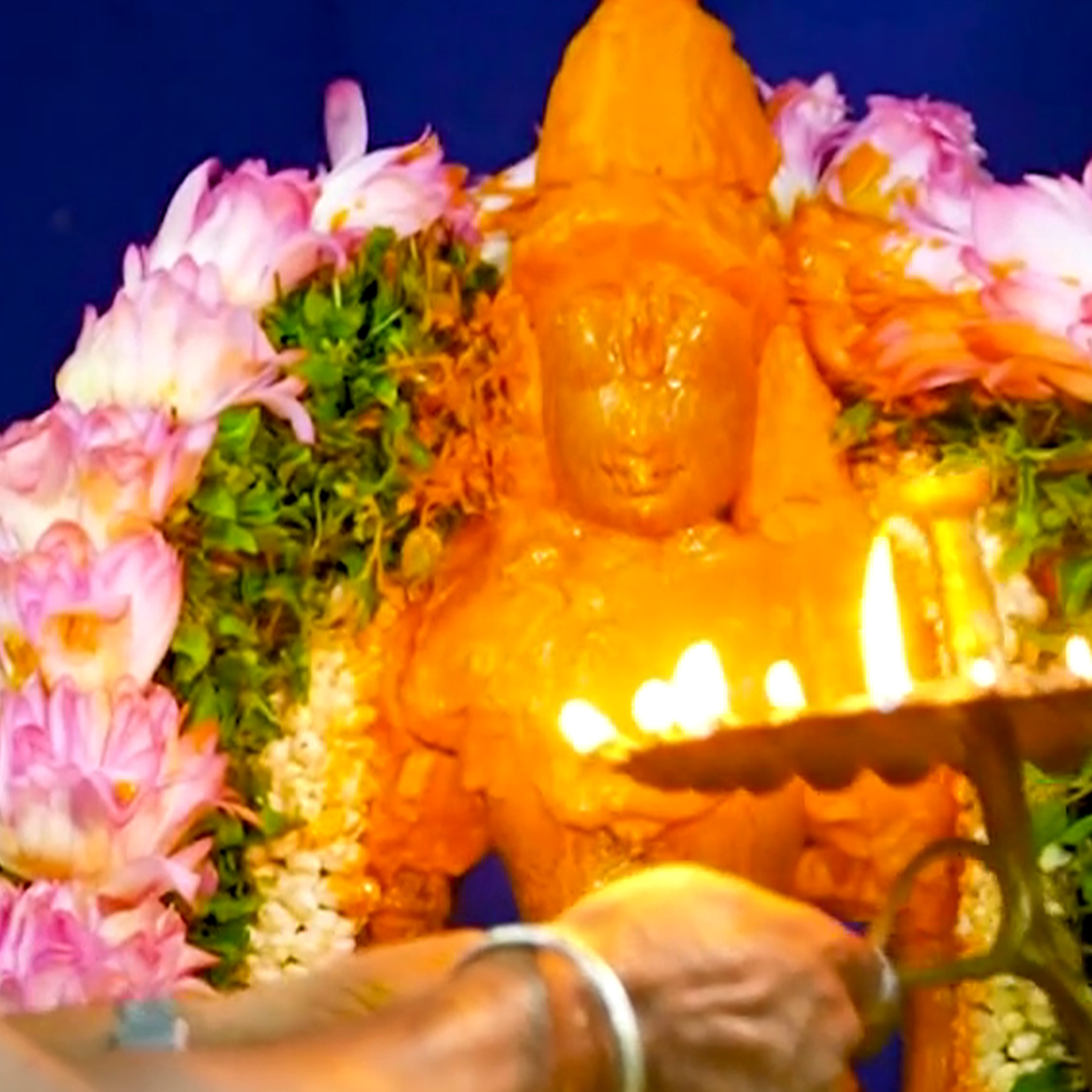 Madurai Sandhanam Abishegam